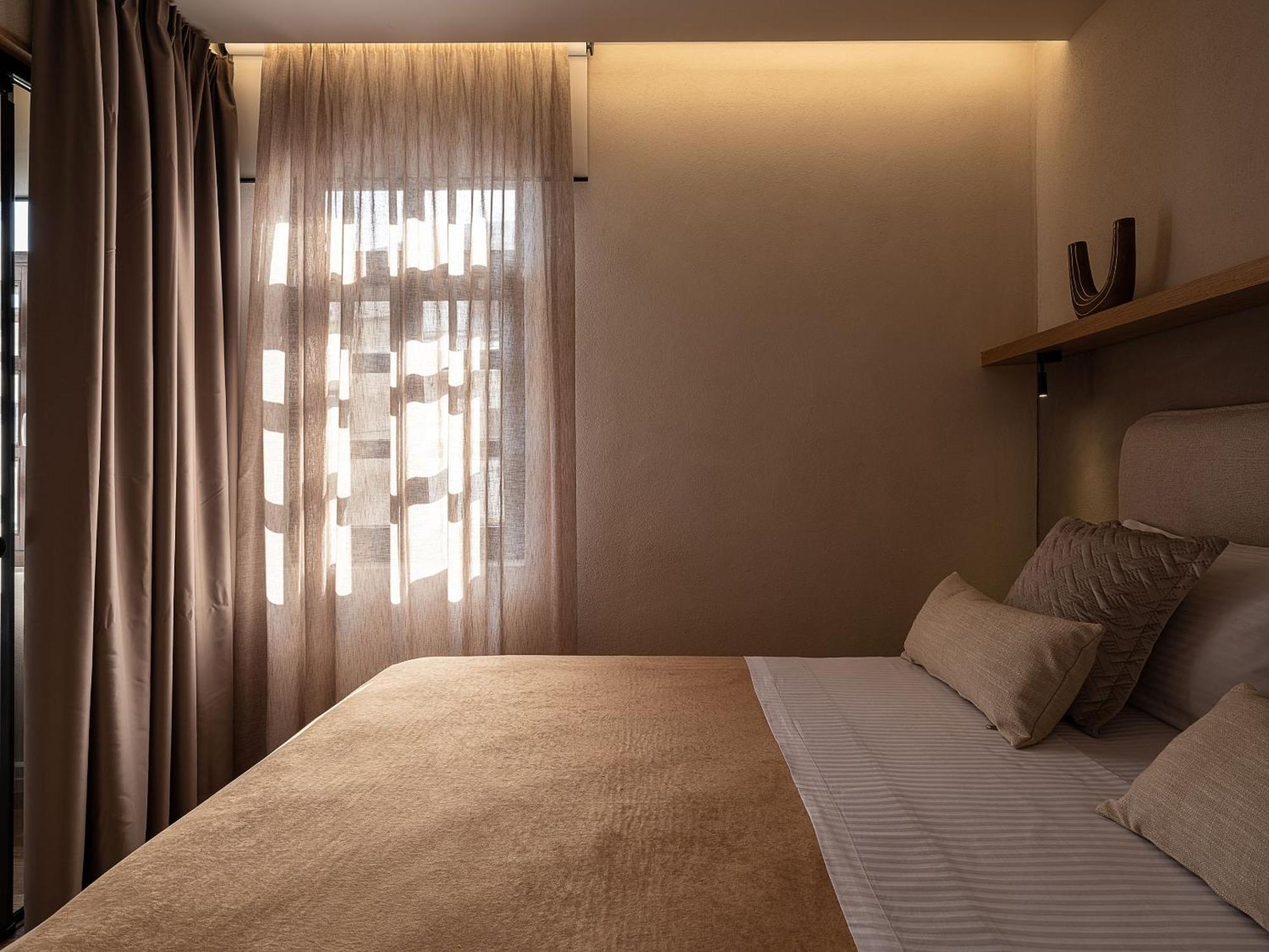 Lithinon Luxury Suites Hriszí Aktí Haniá Szoba fotó