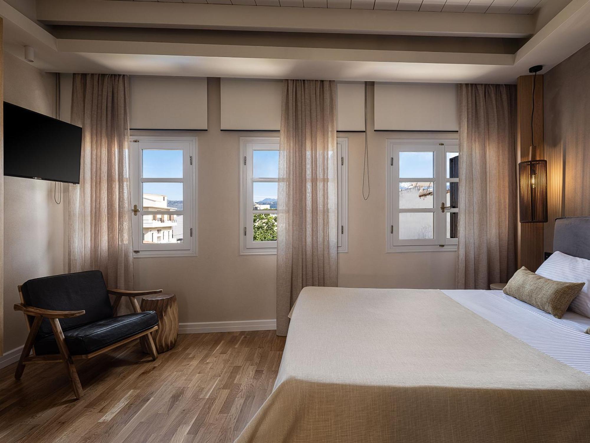 Lithinon Luxury Suites Hriszí Aktí Haniá Szoba fotó
